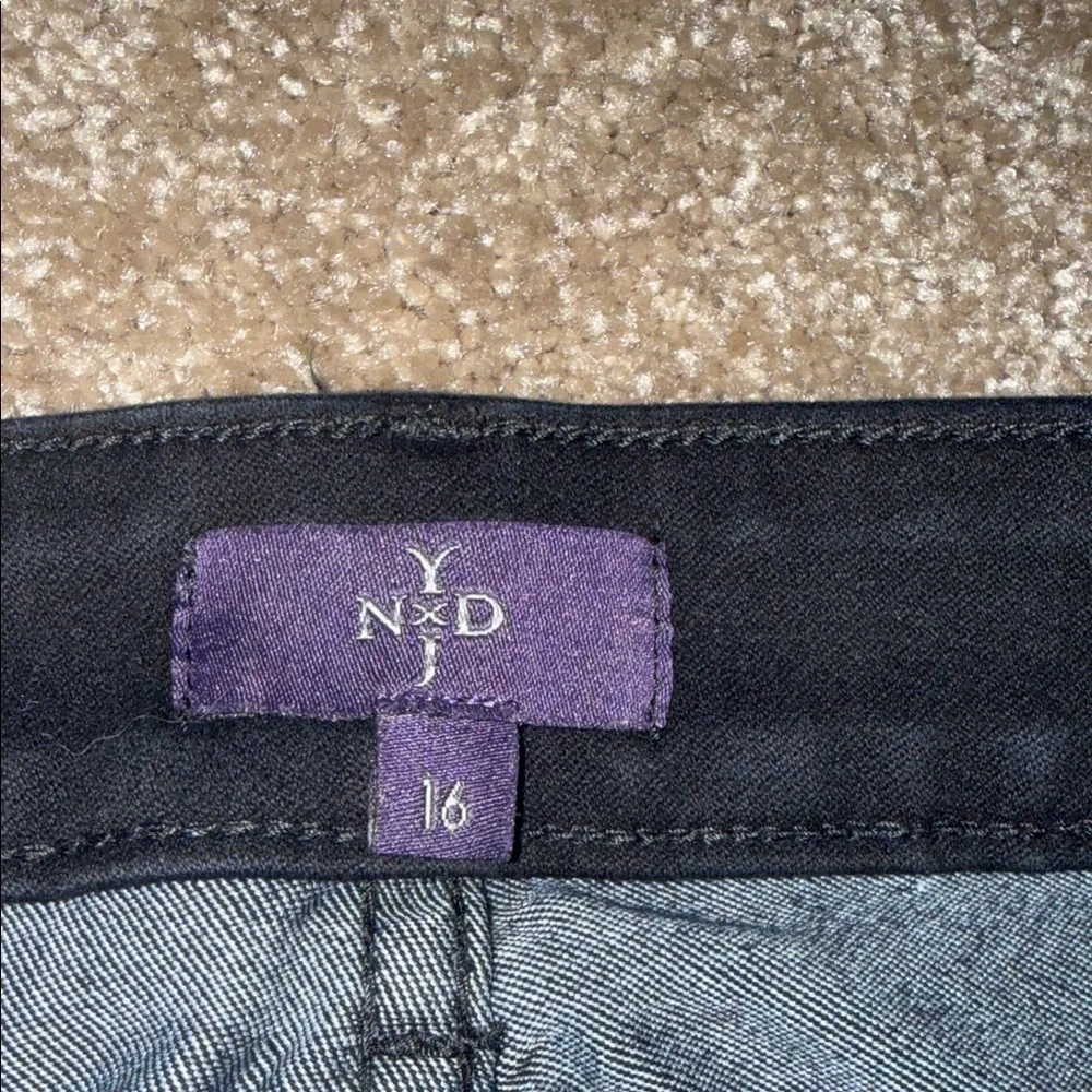 NYDJ Black Denim Mini Skirt Stretch- size 16. B13